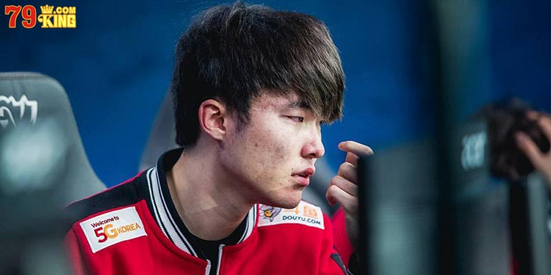 Faker - Người chơi đầu tiên bước vào ngôi đền huyền thoại